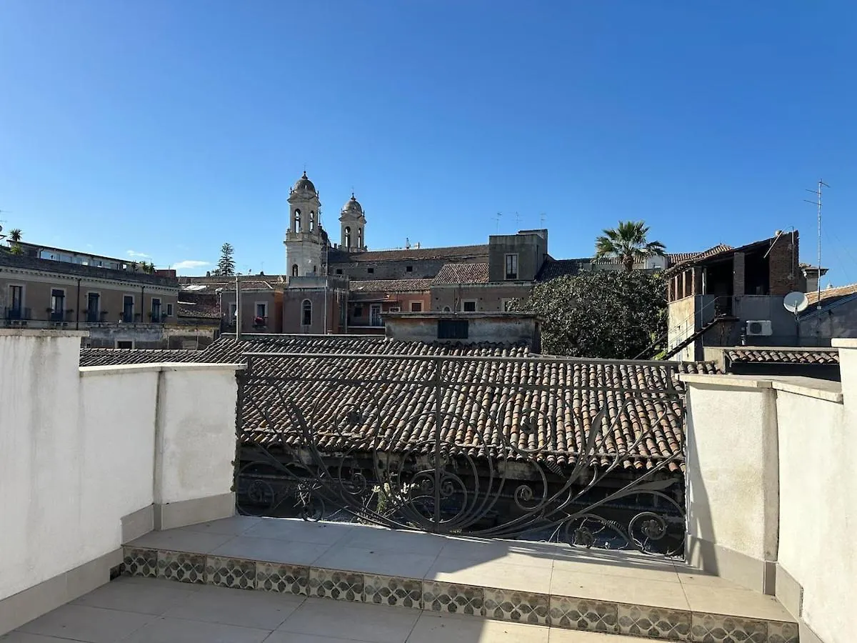 Апартаменты Duomo Terrace Катания 0*,  Италия